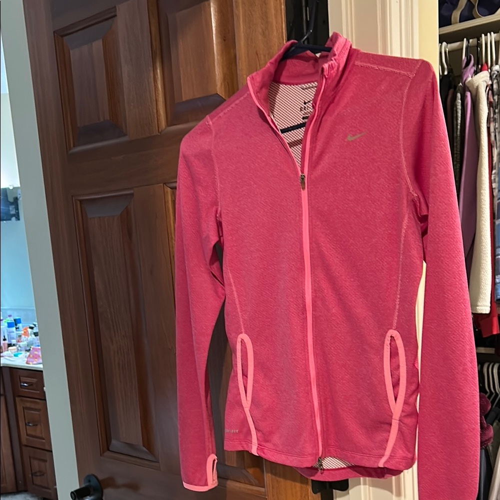 Women's Pink Nike Jacket / Like New